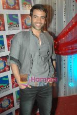Tusshar Kapoor at the location of Comedy Circus in Andheri on 1st March 2011 (28).JPG